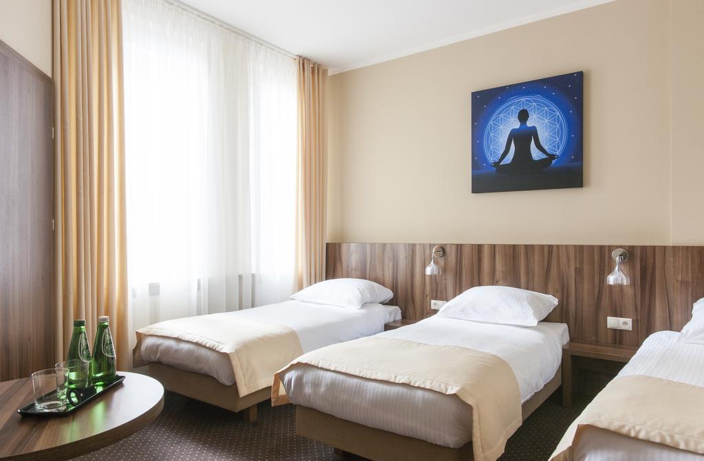 Mandala Hostel & Apartments Poznan Habitación foto